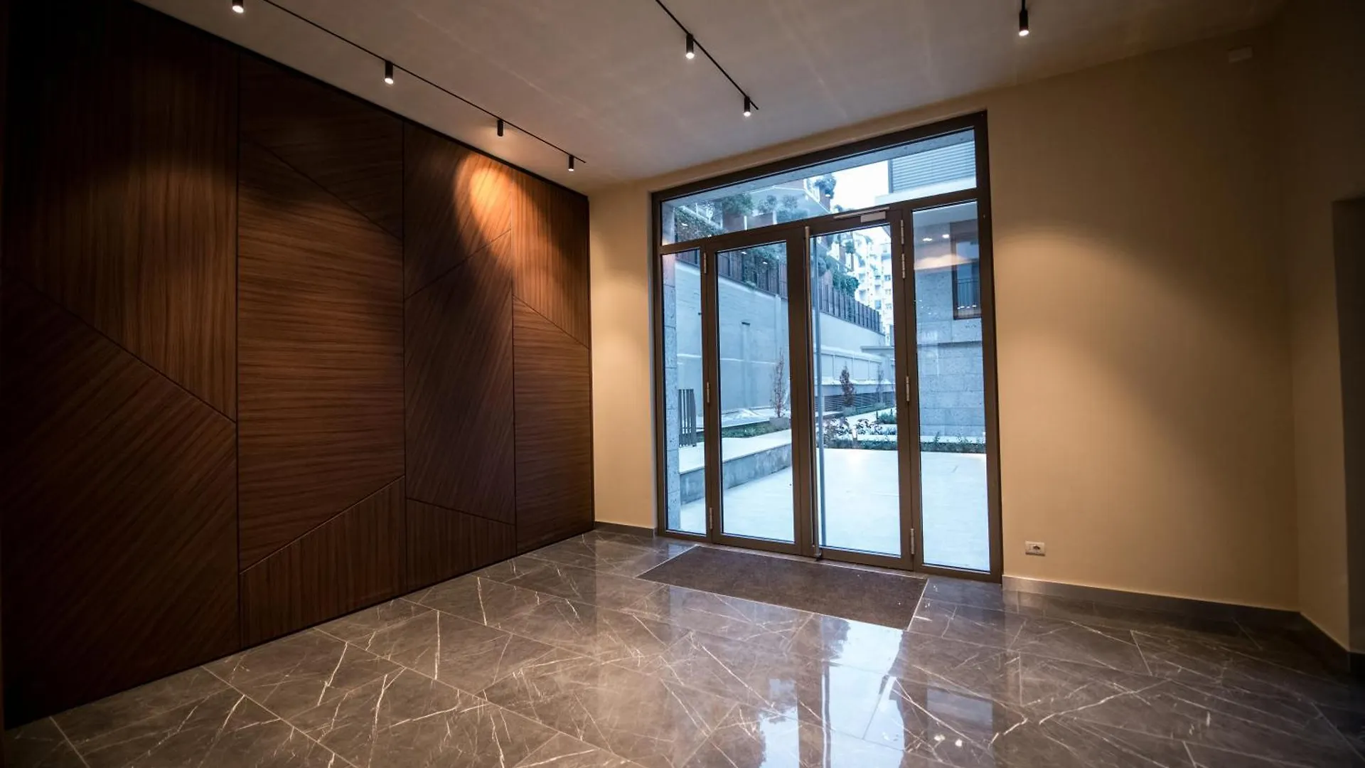 Compagnoni Suite Luxe - Spa & Wellness Milan Apartment