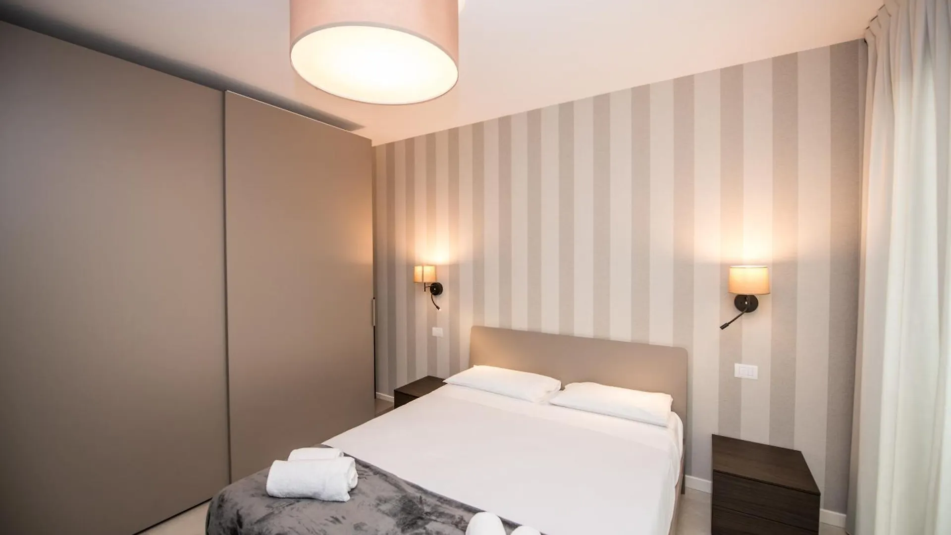 Apartment Compagnoni Suite Luxe - Spa & Wellness Milan